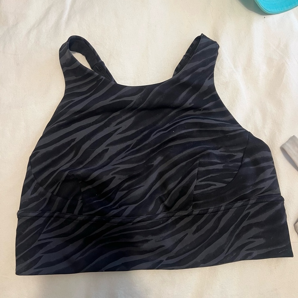 Lululemon Wunder Train High Neck Sports Bra